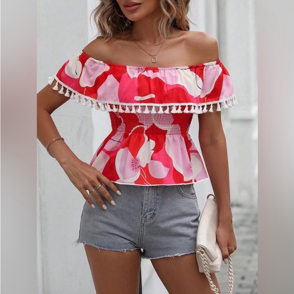 RED OFF SHOULDER RUFFLE TOP - Picture 3 of 5